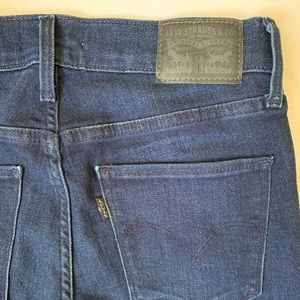 Levi’s jeans “311 shaping skinny”